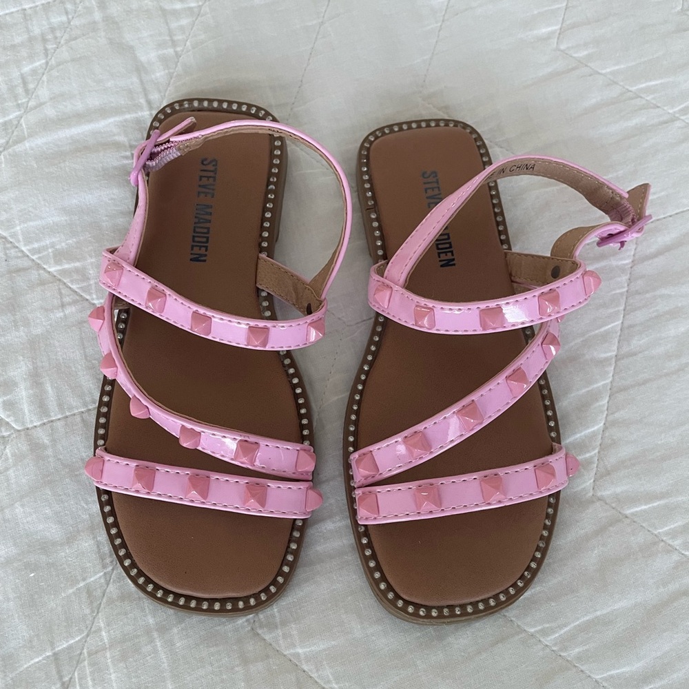 Steve Madden Girls Light Pink Studded Sandals